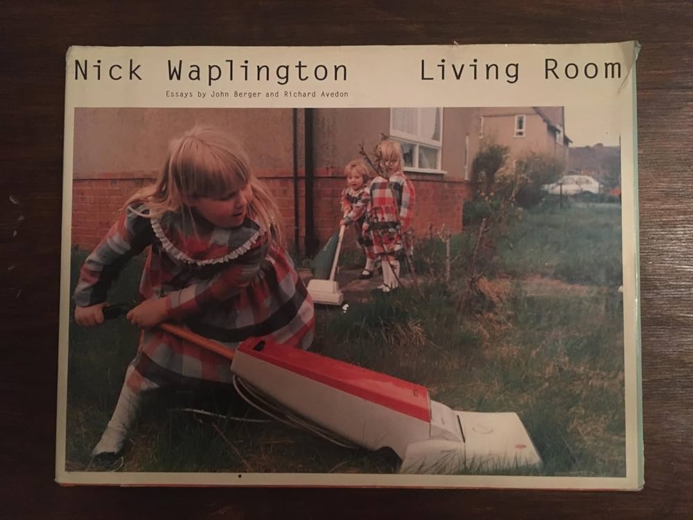 Amazon.co.jp: Living Room : Waplington, Nick, etc.: Foreign