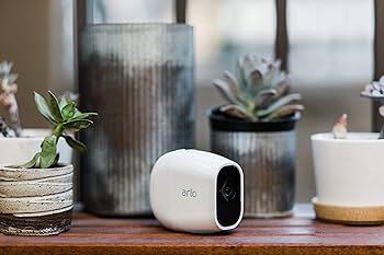 Amazon.co.jp: Arlo Pro 2 - 見守りカメラ3台セット 防犯 動体検知