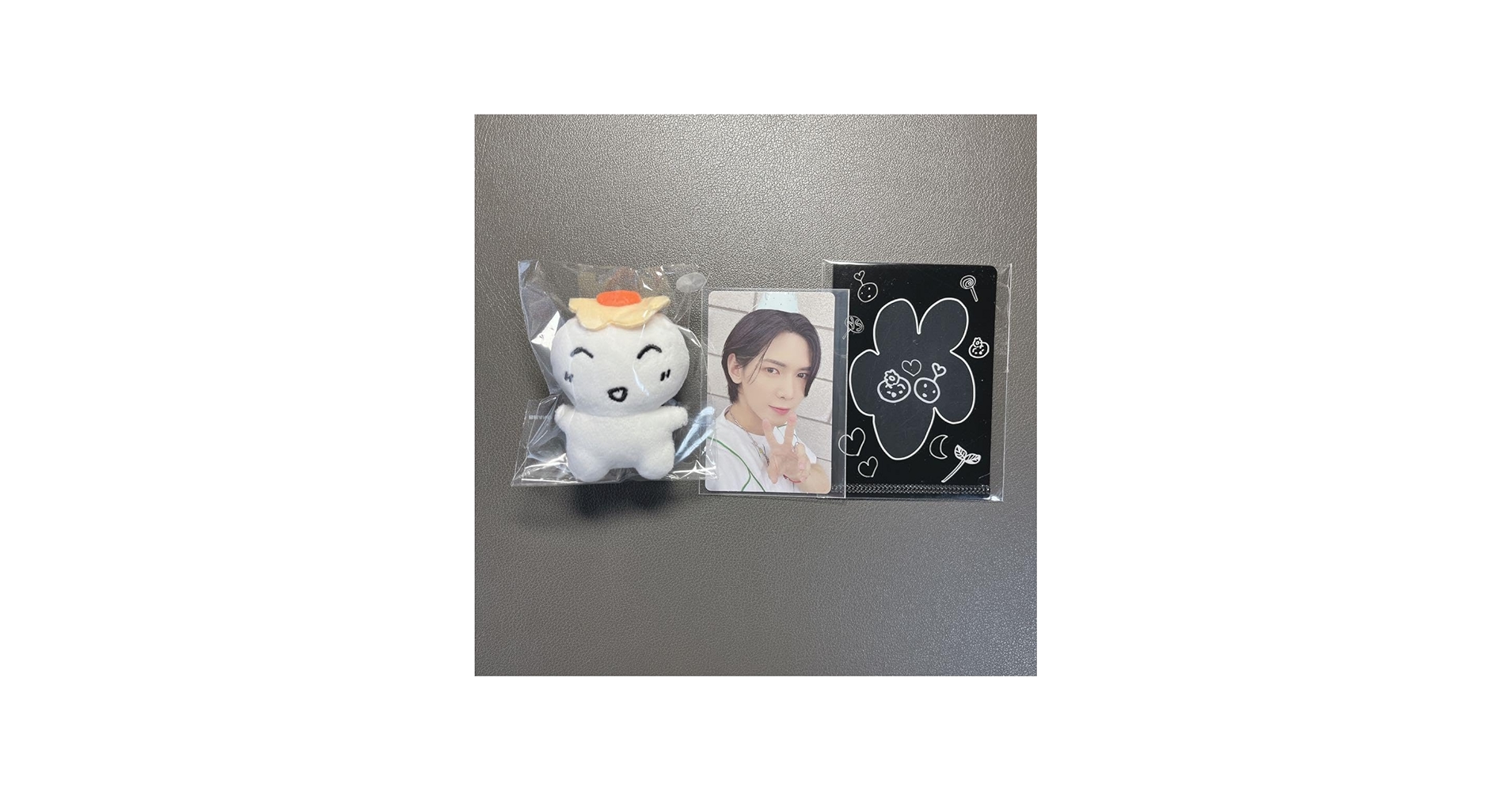 Amazon.co.jp: ATEEZ ヨサン 公式 センイルMD ヘヘッモン トレカ ミニ