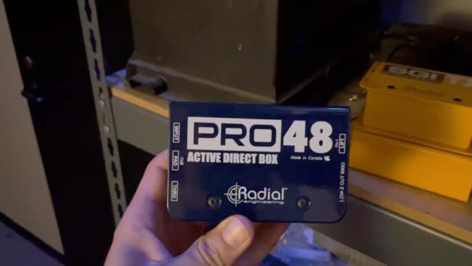 Amazon.com: Radial StageBug SB-1 1-Channel Active Instrument