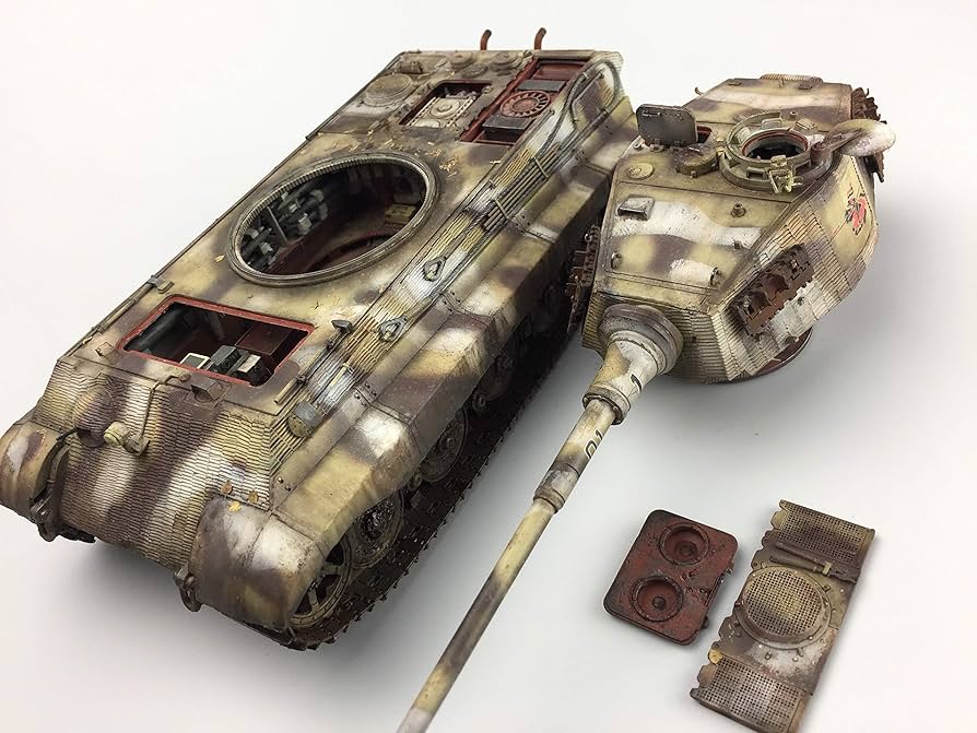 Amazon | TAKOM 1/35 ドイツ軍重戦車 キングタイガー ヘンシェル砲塔