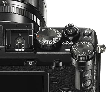 Amazon | FUJIFILM ミラーレス一眼 X-E2 ボディ ブラック F FX-X-E2B