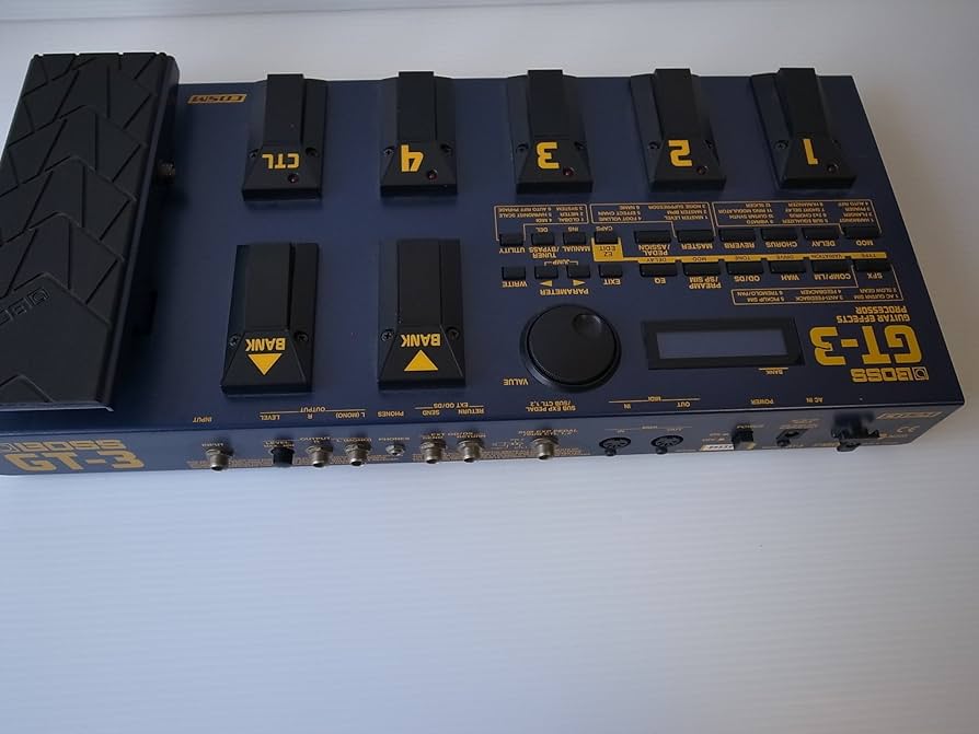 Amazon.co.jp: BOSS ボス ギター用マルチエフェクター GT-3 : 楽器