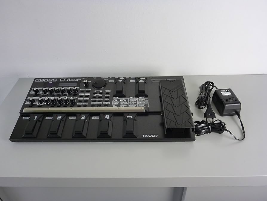 BOSS GT-8 マルチエフェクター 【公式通販】