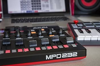 Amazon.co.jp: Akai Professional USB MIDIコントローラー 16パッド 8