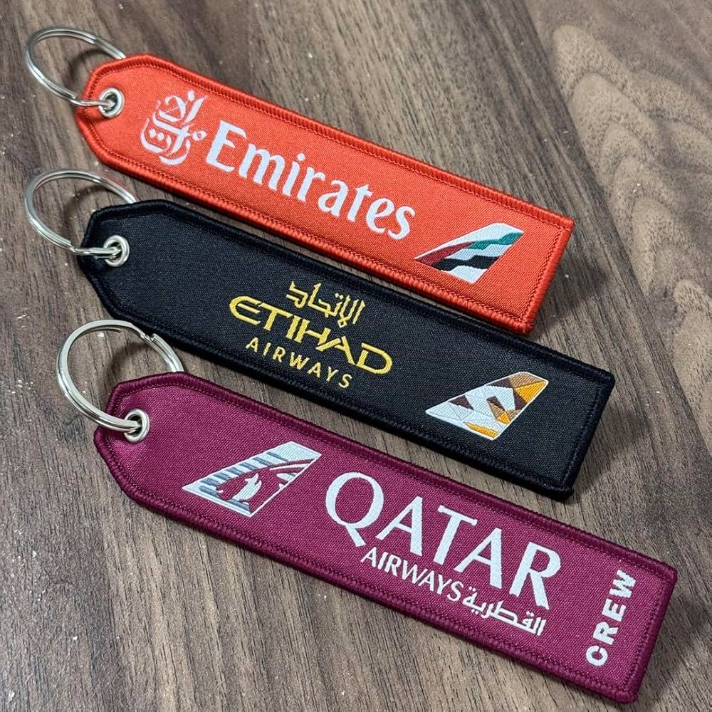 Amazon.co.jp: カタール航空 エティハド航空 エミレーツ フライトタグ