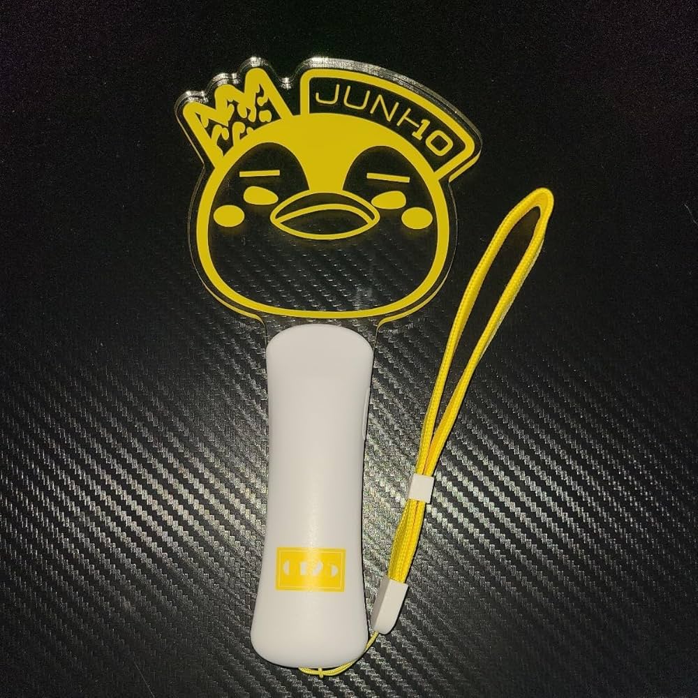 Amazon.co.jp: 2PM ジュノ JUNHO ペンペン ペンライト ツアー ライブ