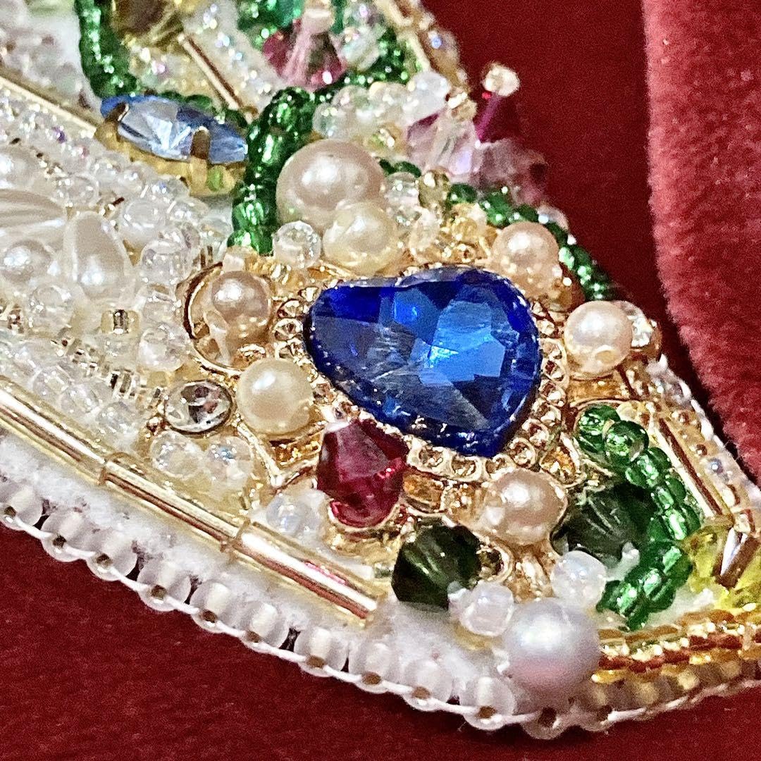ペガサス】ビーズ刺繍ブローチバッグチャーム ビーズ刺繍 - バッグ