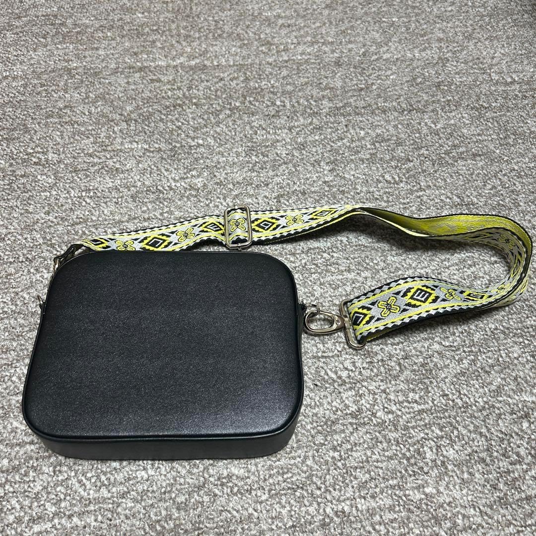 backnumber 【one room限定】別注ギターストラップ風バッグset Amazon