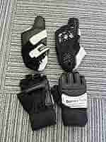 バーネススタイルのグローブシューズセット 黒 Mサイズ 本