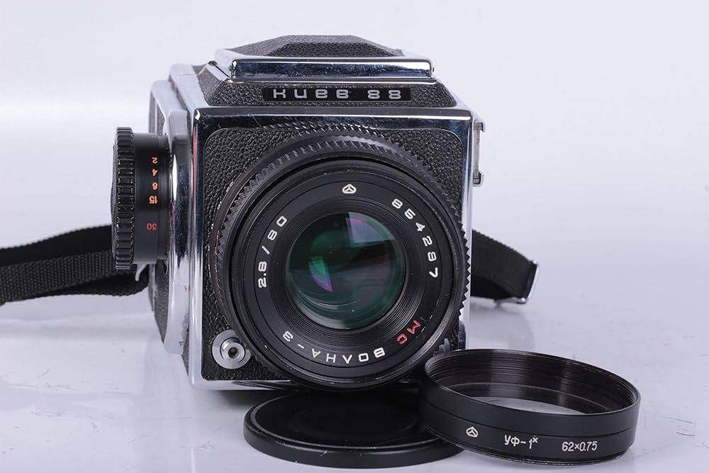 Amazon | Kiev-88 Camera TTL 6x6 lens VOLNA-3 2.8/80 USSR Soviet