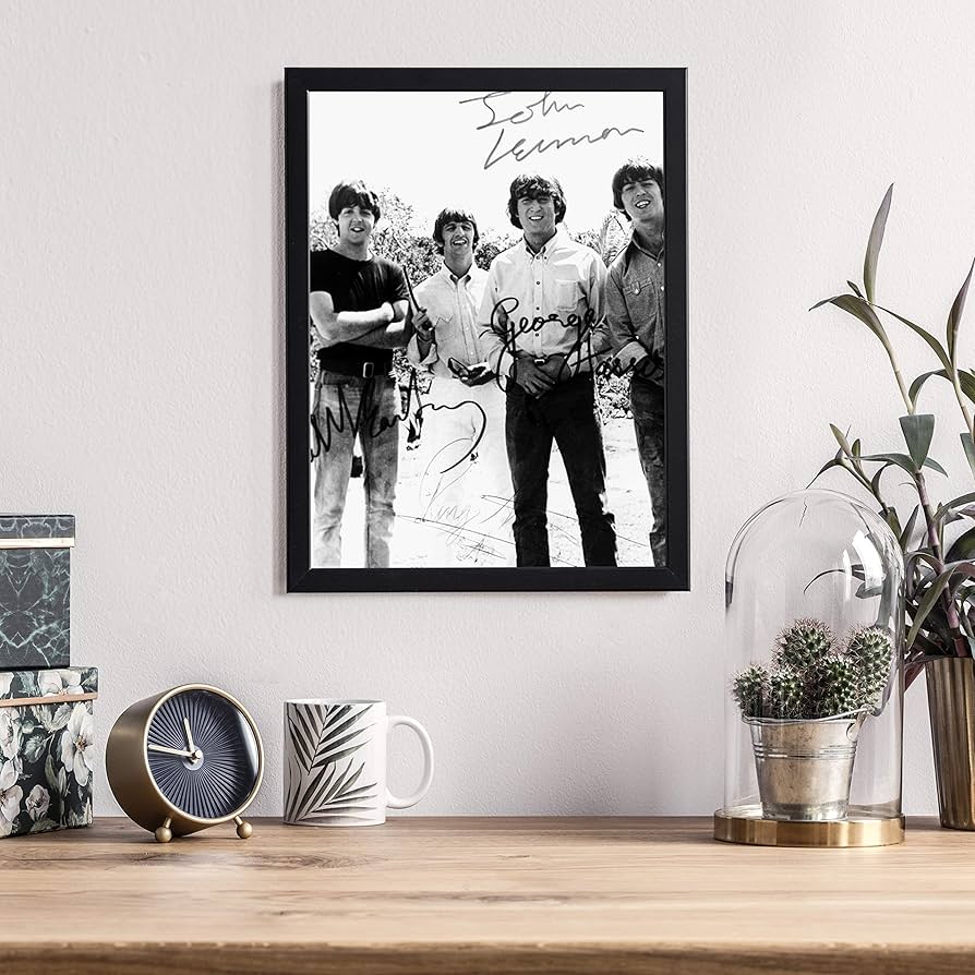 The Beatles 写真額縁 証明書付き The Beatles 写真額縁 証明書付き