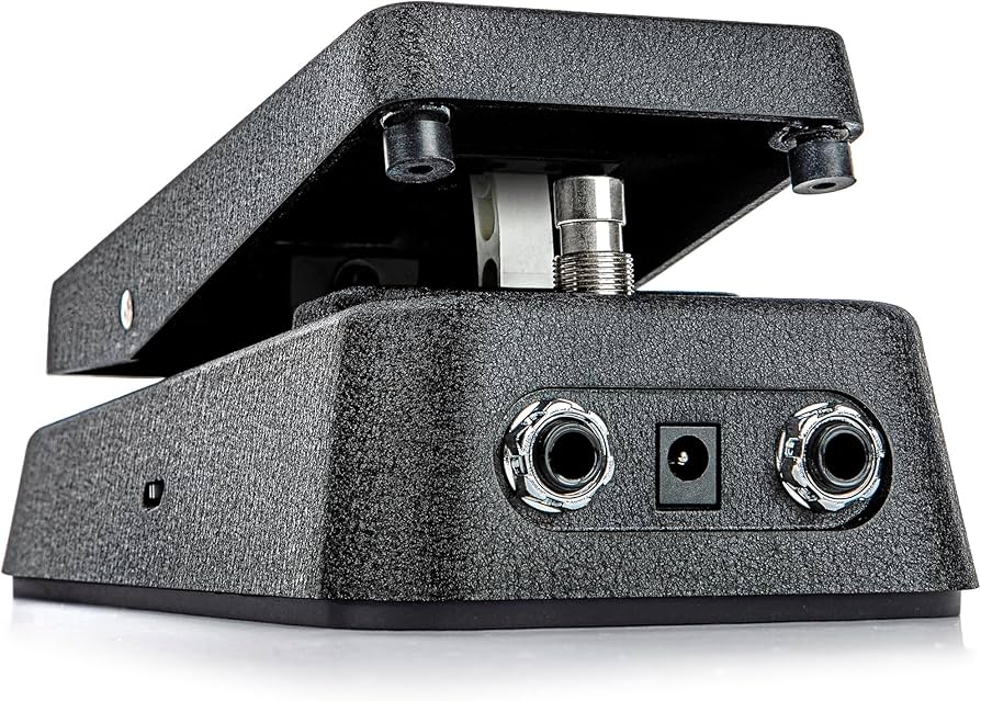 Amazon.com: Jim Dunlop Cry Baby Junior Wah : Musical Instruments