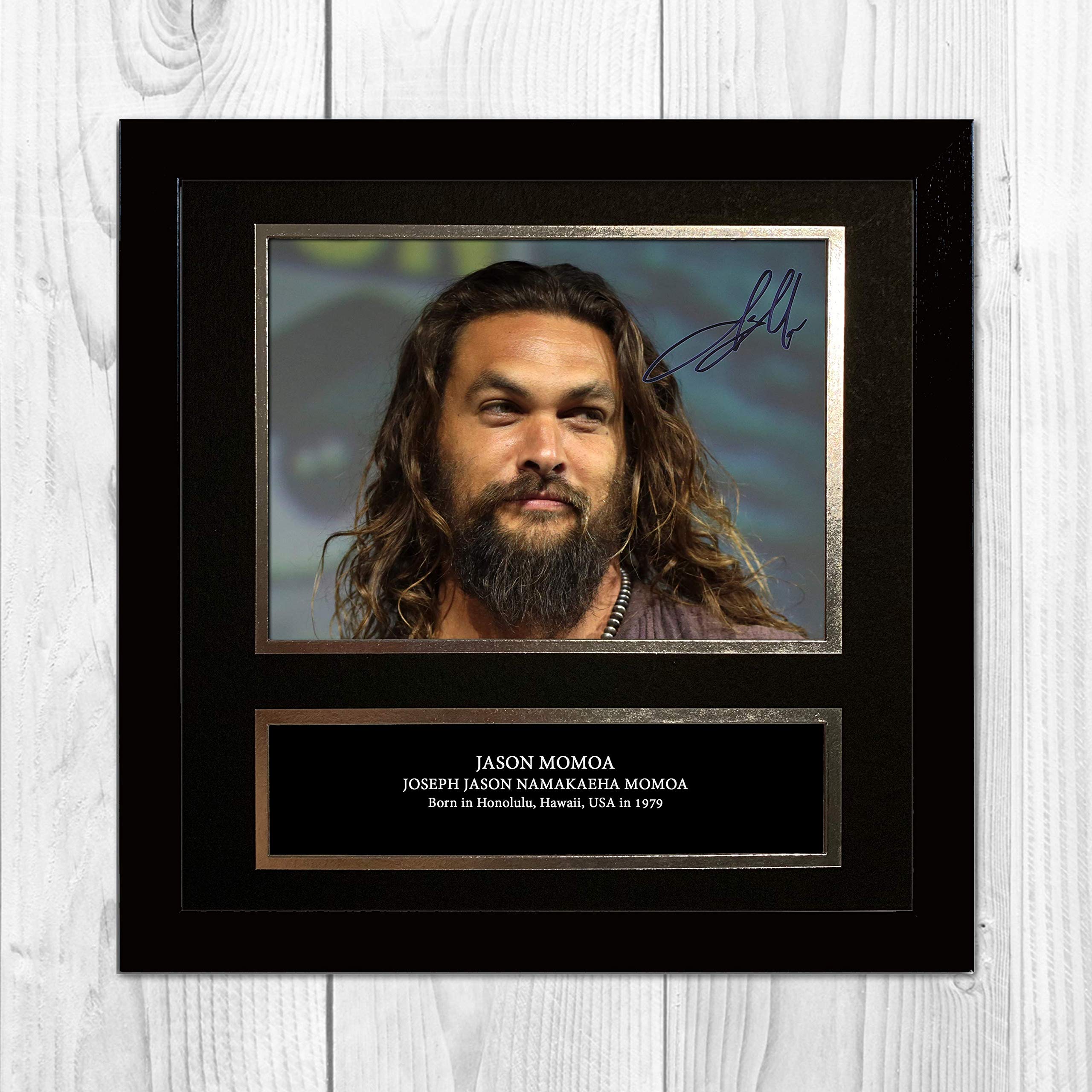 ジェイソン・モモア直筆サイン入り2Lサイズ写真…