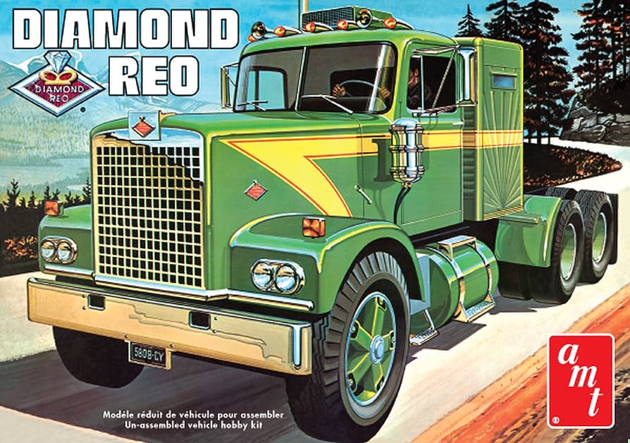 Amazon.co.jp: AMT 1/25 Diamond Leo Tractor Plastic Model : Hobbies