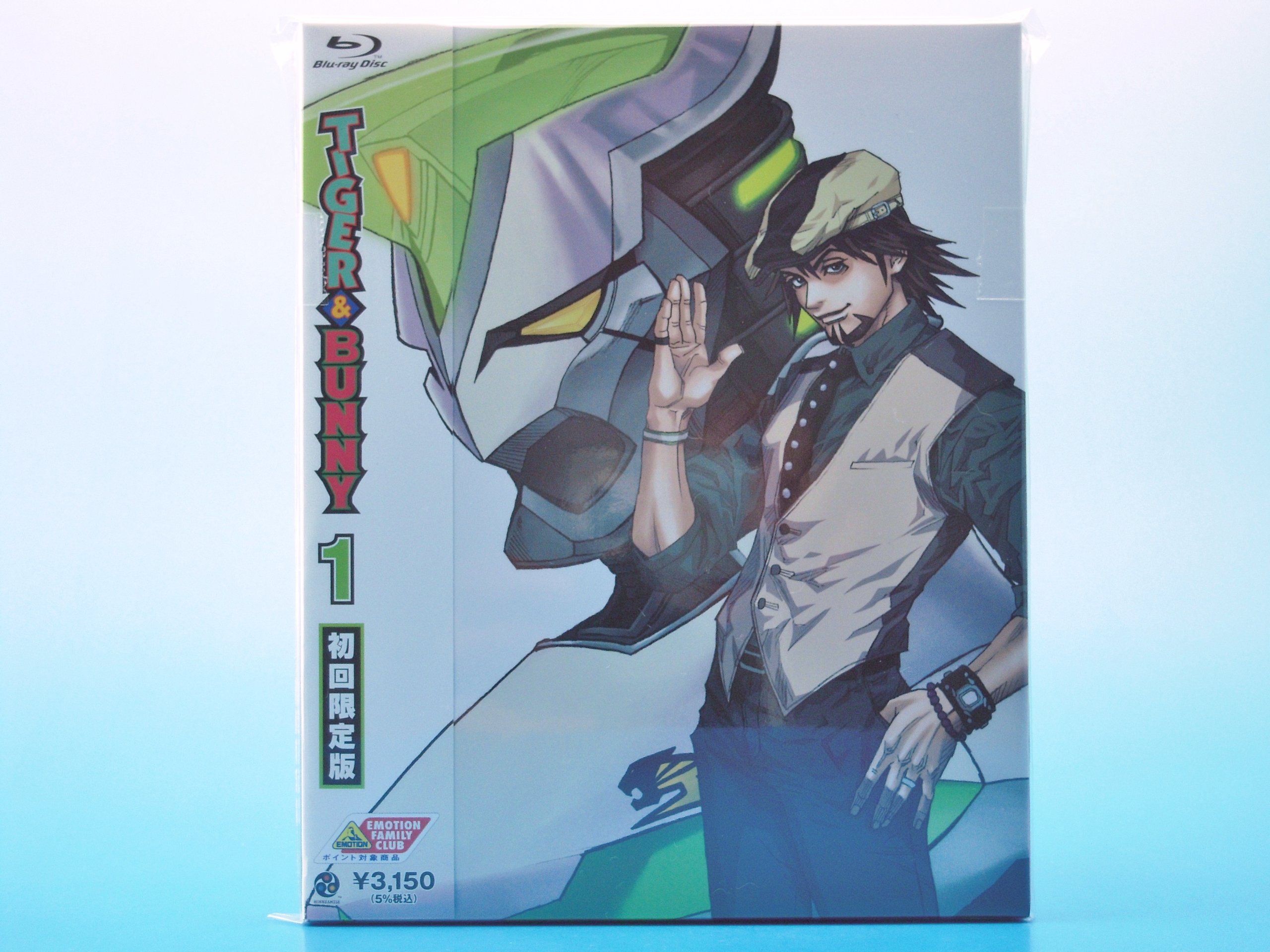 Amazon.co.jp: TIGER&BUNNY(タイガー&バニー) 1 (初回限定版) [Blu-ray