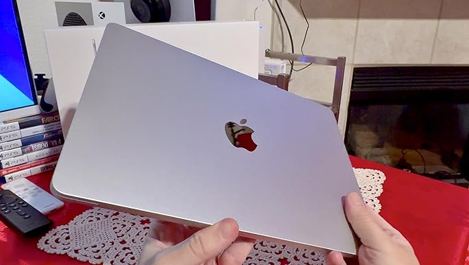 Amazon.com: Apple 2024 MacBook Air with Apple M3 Chip (15-inch