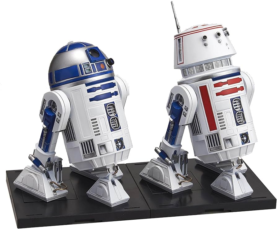 Amazon | スター・ウォーズ R2-D2 & R5-D4 1/12スケール プラモデル