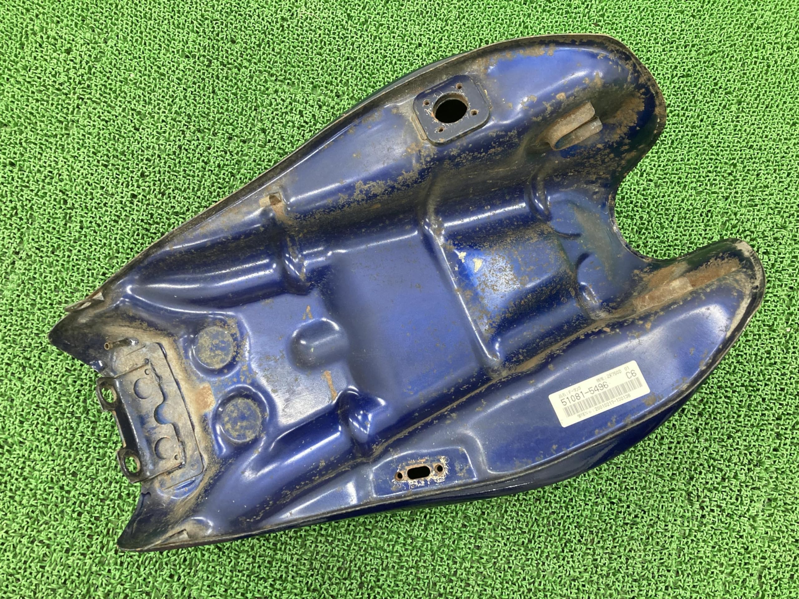 Amazon | カワサキ(Kawasaki)ゼファー750タンク青M51018-5496純正中古