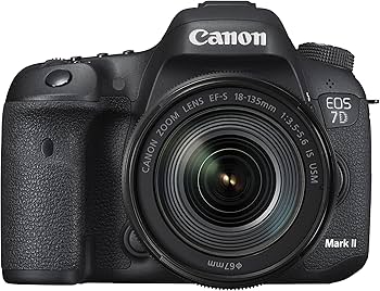 Amazon.com: Canon EOS 7D Mark II Digital SLR Camera with EF-S 18