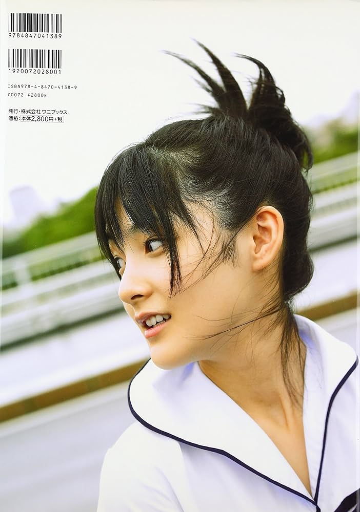 Amazon.co.jp: 嗣永桃子写真集『桃の実』(DVD付) : Takeo Dec