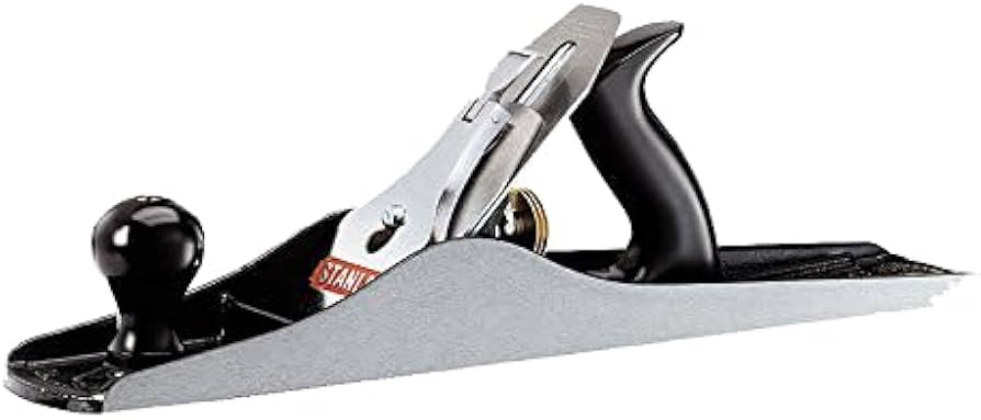Amazon.com: Stanley Bailey 1-12-006 Predatory Bench No. 6, Smooth