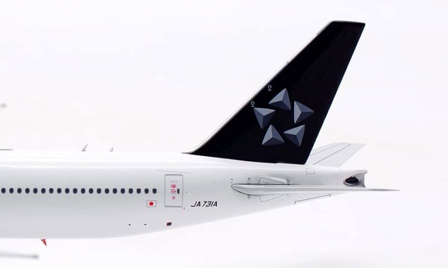 航空機・ヘリコプター ANA Boeing 767-300ER STAR ALLIANCE 1:400