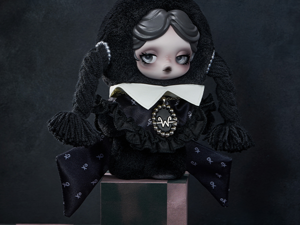 Amazon.com: POP MART SKULLPANDA × Wednesday Plush（Classic Dress