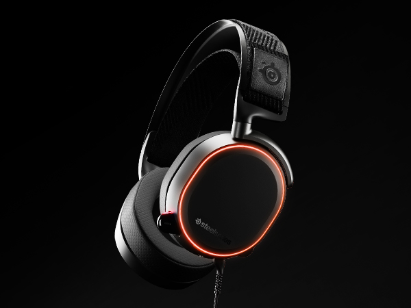 Amazon.com: SteelSeries Arctis Pro + GameDAC Wired Gaming Headset