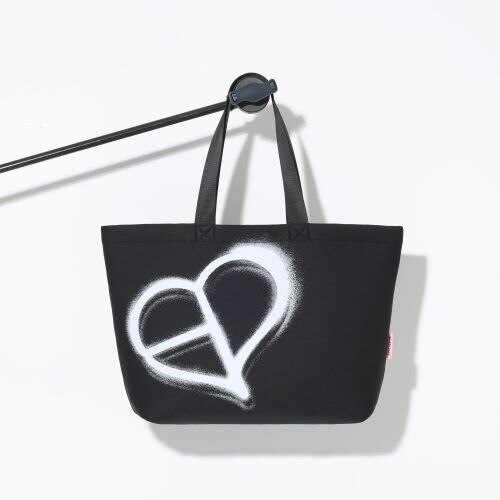 BLACKPINK SPECIAL GIFT BOX発売決定!!