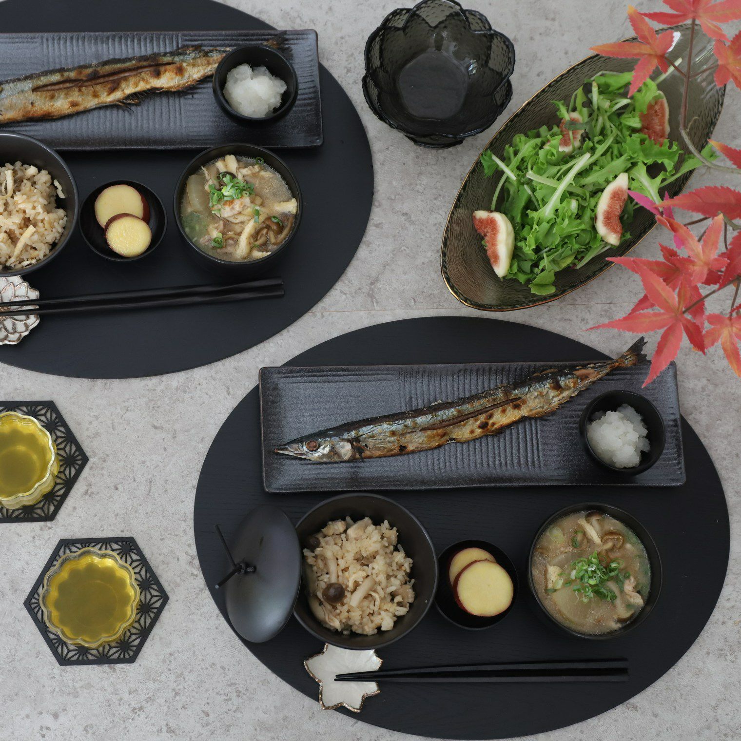 木製 オーバル 赤黒リバーシブル折敷膳42cm｜M苦楽園｜おしゃれな食器