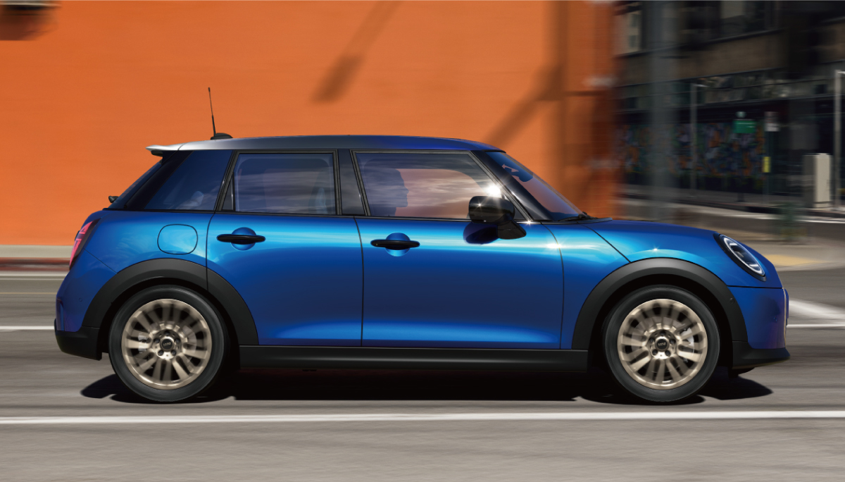 THE NEW MINI COOPER. 待望の5ドア､デビュー。 – Hanshin MINI