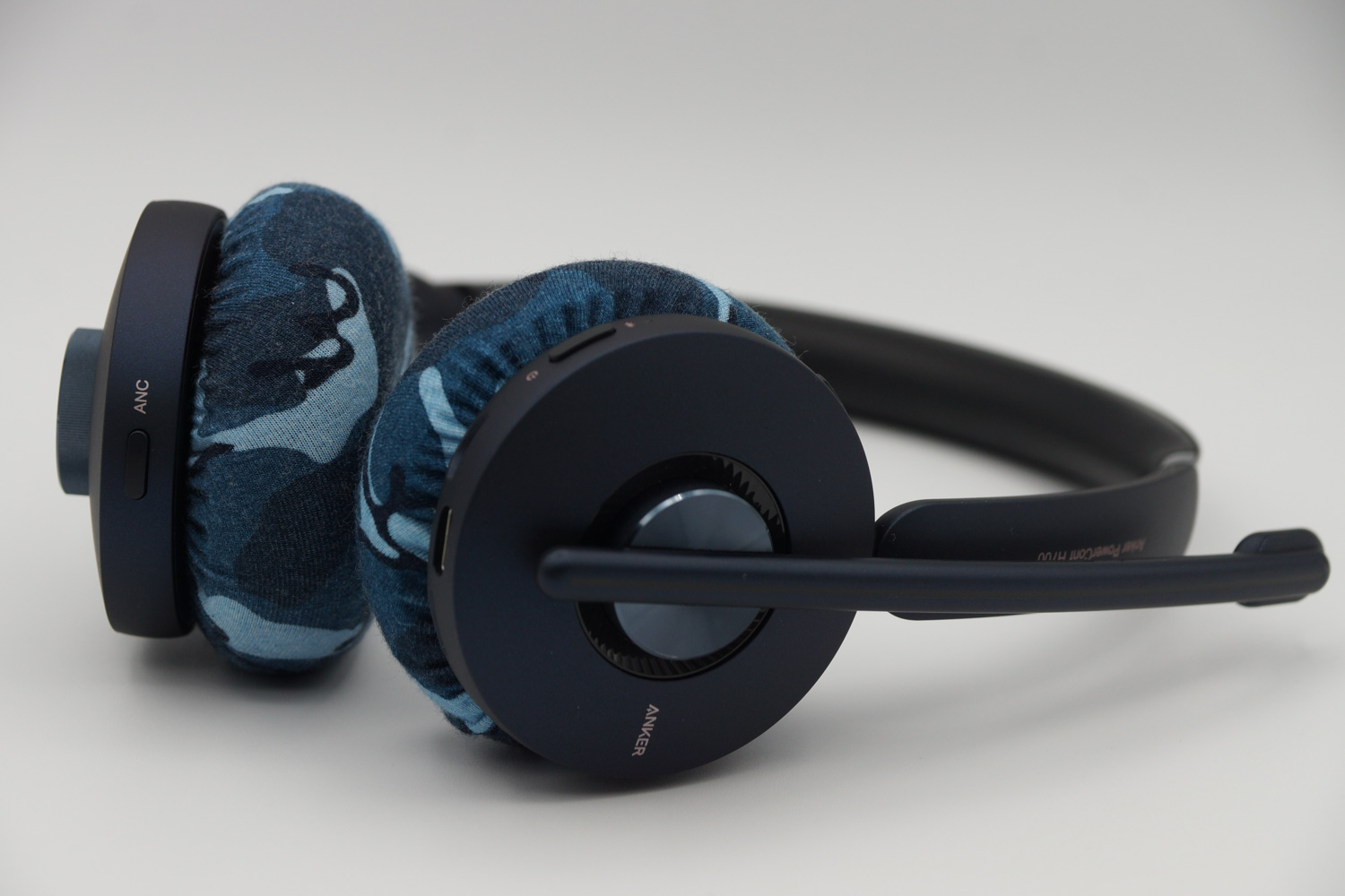 Anker PowerConf H700 充電スタンド2個付き Anker PowerConf H700