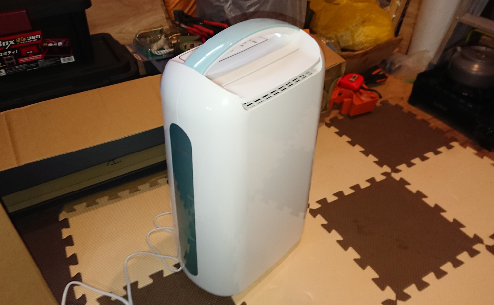 アイリスオーヤマの衣類乾燥除湿機「IJC-H65」を設置してみた（小屋