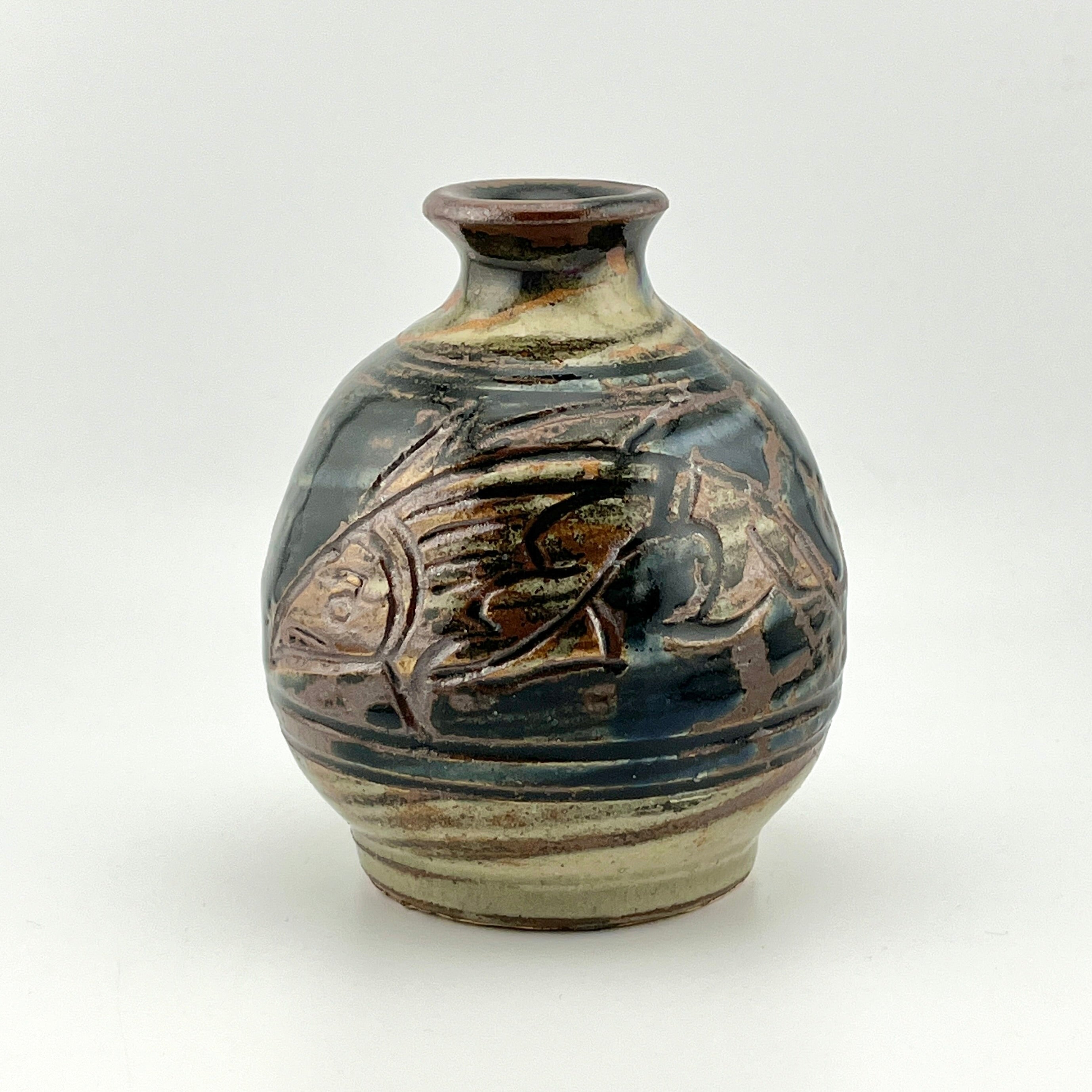 hn 人間国宝 金城次郎 壷屋焼マグカップ(笑魚海老紋カップ）栞 共箱 hn