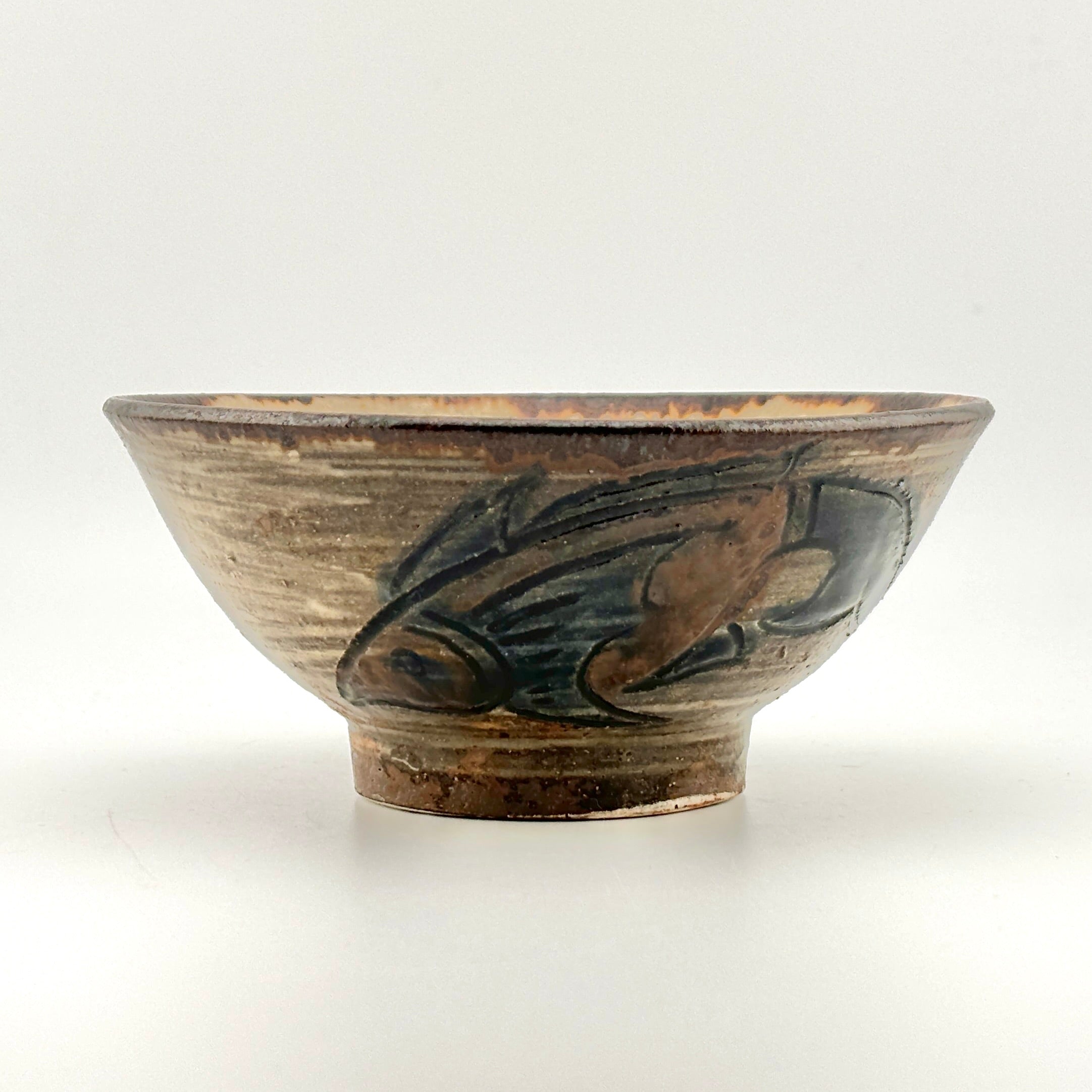 金城次郎 陶器食器 壺屋焼 人間国宝 金城次郎作 魚紋マカイ – 生活民芸