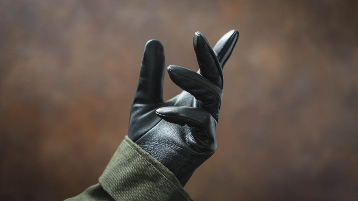 DENTS（デンツ）の革手袋、サイズ感のコツと経年変化｜偏愛アイテムを