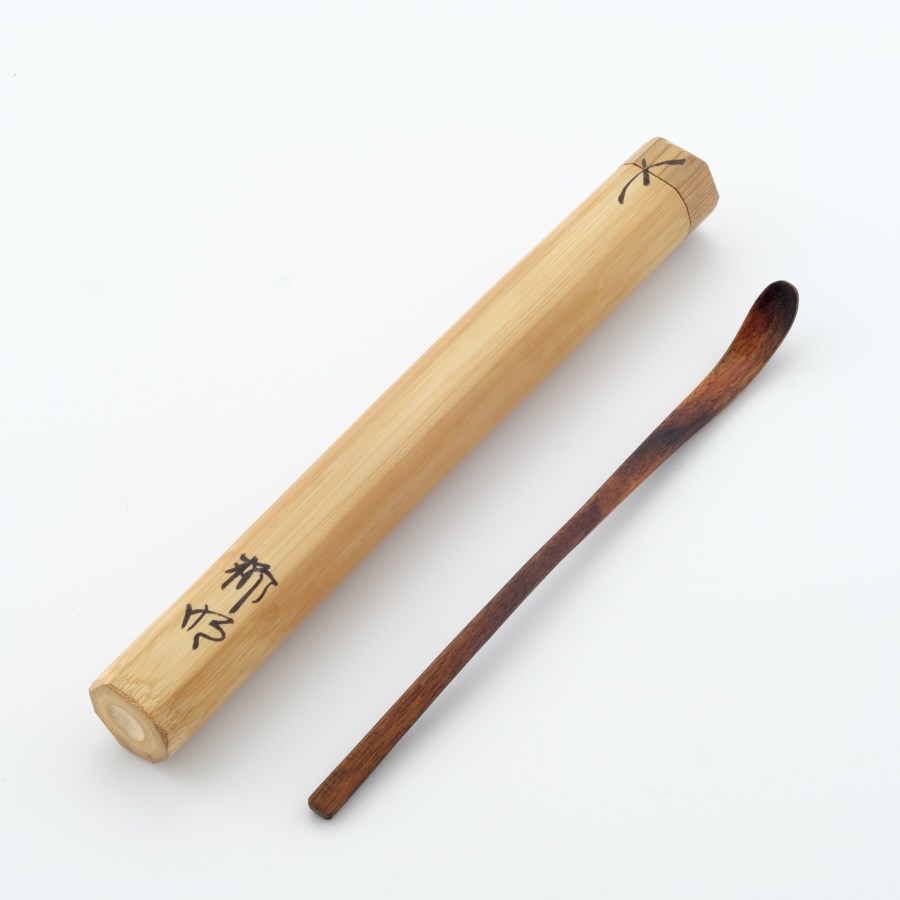 黒柿茶杓（筒付） | 鹿児島県湧水町 | 三越伊勢丹ふるさと納税