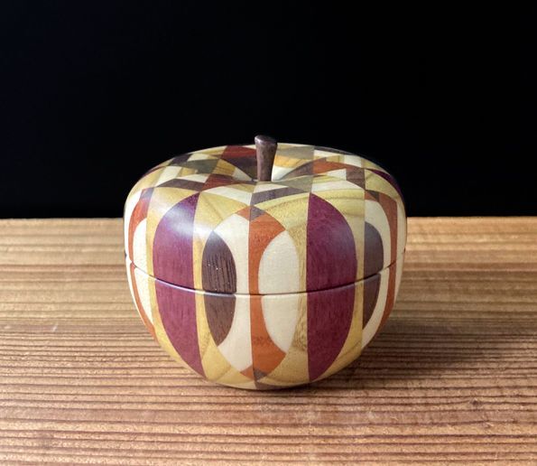 箱根寄木細工 りんご 小物入れ アクセサリーケース 工芸品 民芸品 木工