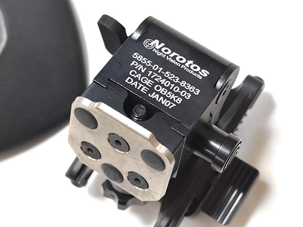 米軍実物 NOROTOS ノロトス TATM NVG マウント シュラウド セット 1