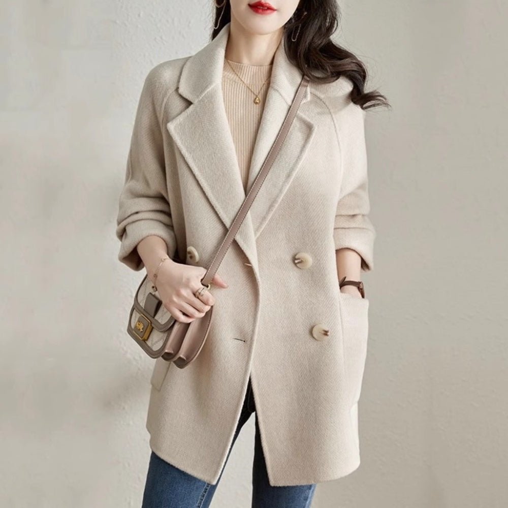 ヘリンボーンダブルブレストコート｜オフィスカジュアル レディース