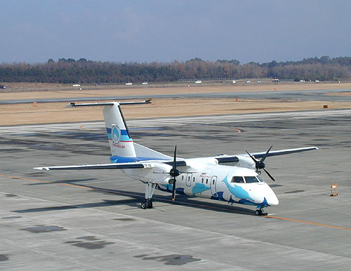 天草エアラインのダッシュ8