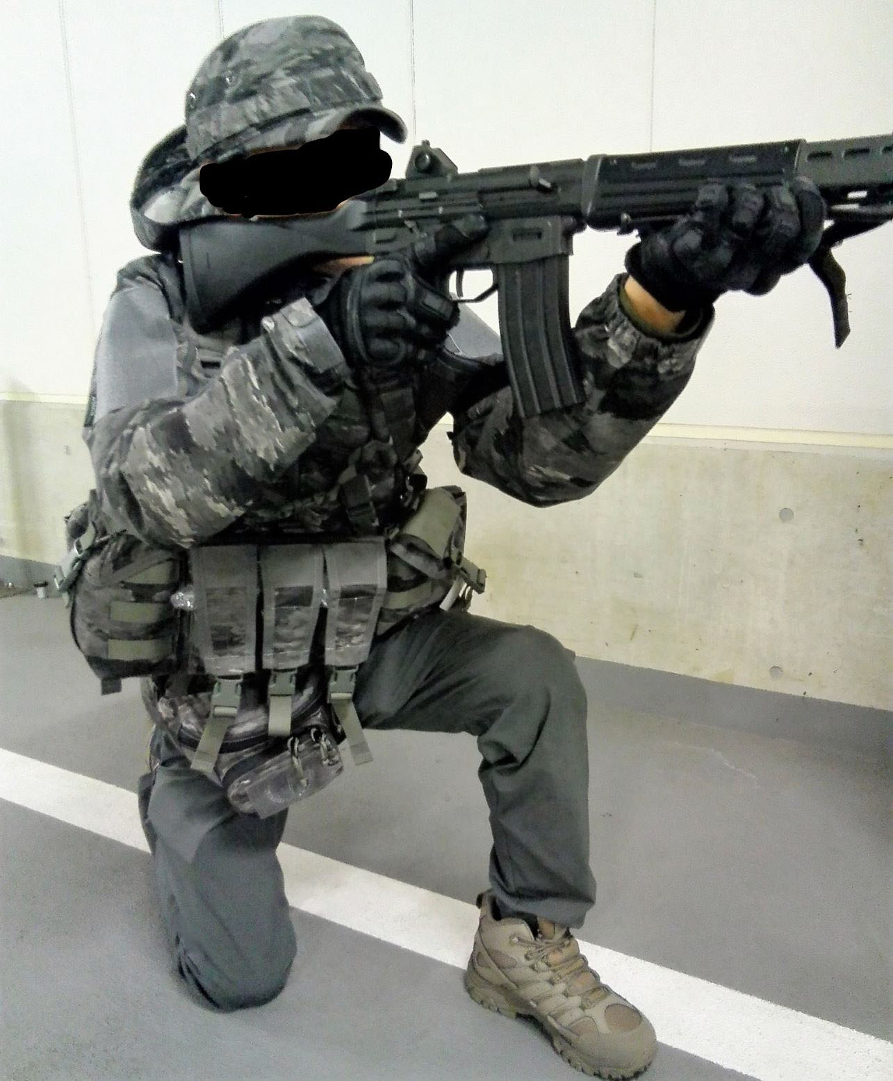 A-TACS GHOSTカラーのタクティカルギアについて | みらい装備工房