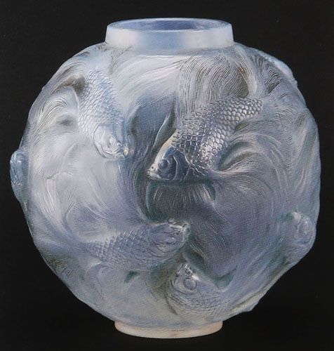 ラリック作品【フォルモーズ文花瓶（2）】の買取・査定はミライカ美術