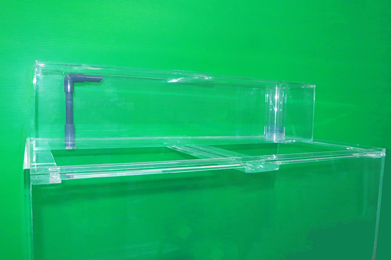 90cmアクリルリフジウム水槽