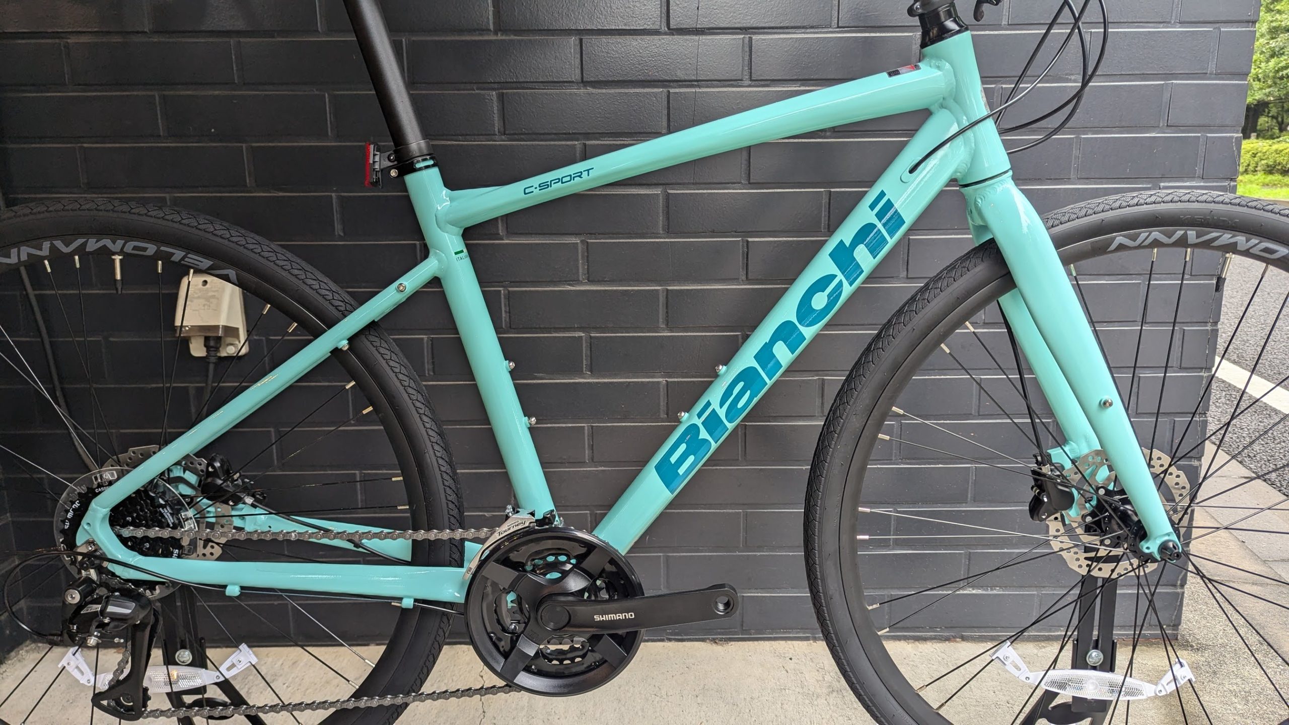 ﾋﾞｱﾝｷ】Bianchi C・Sport 2 入荷！【人気なクロスバイク】 | 自転車の