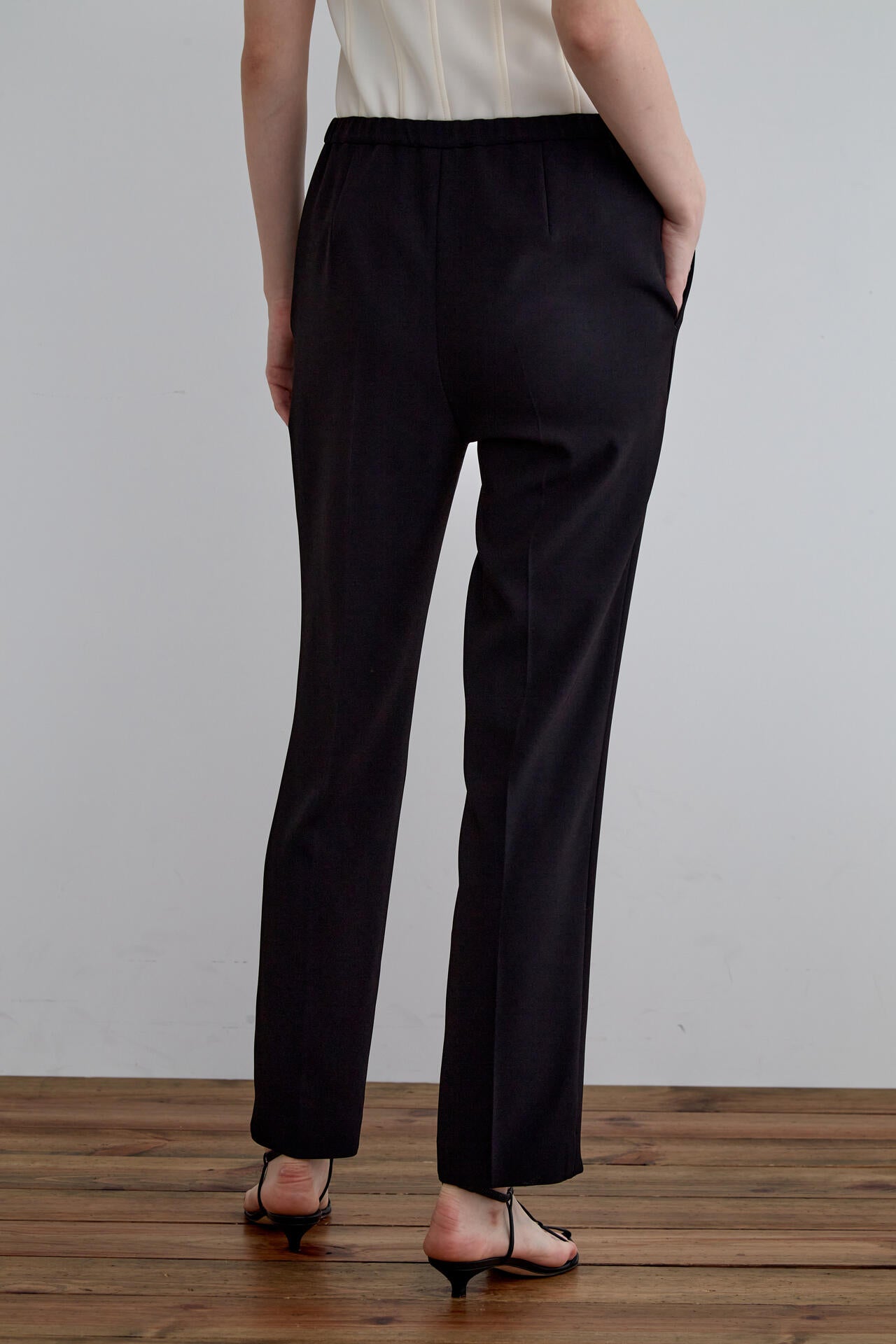 EC限定】2WAYツイルフロントスリットパンツ（＋10cm丈） | LE PHIL（ル