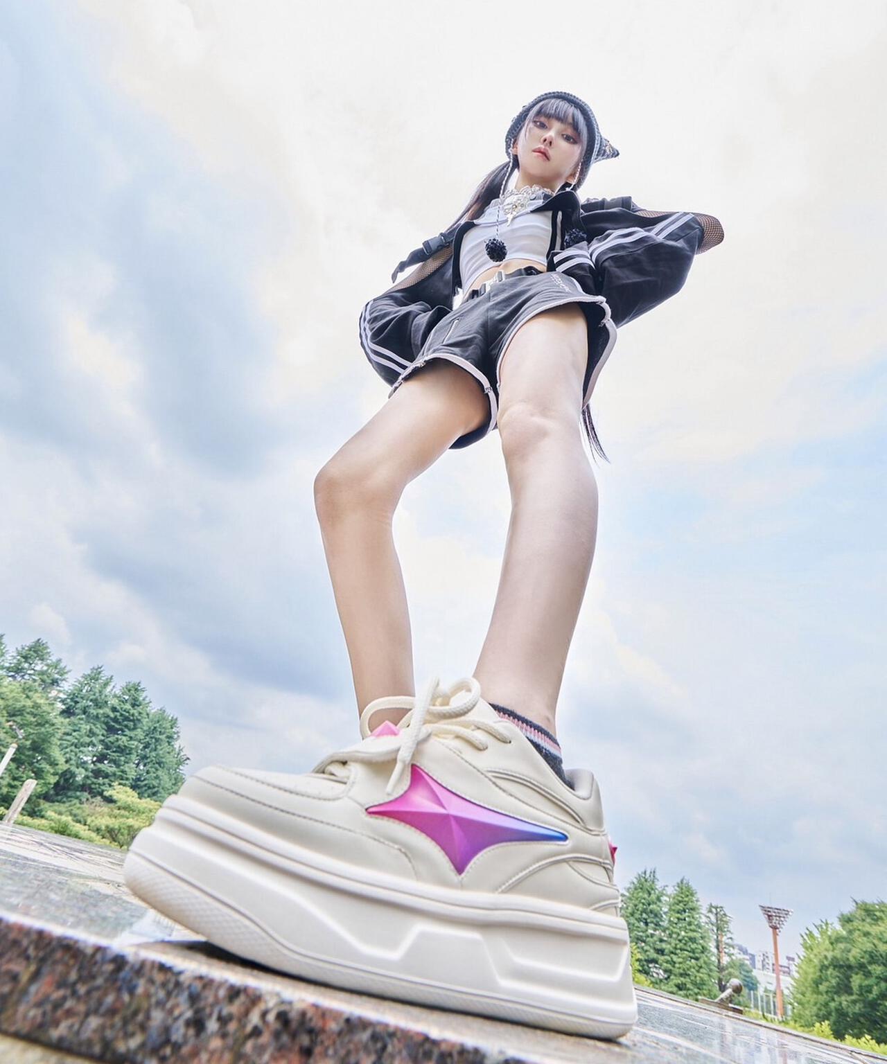 1807/イチハチゼロナナ/別注Star Sneakers Low | ROYAL FLASH