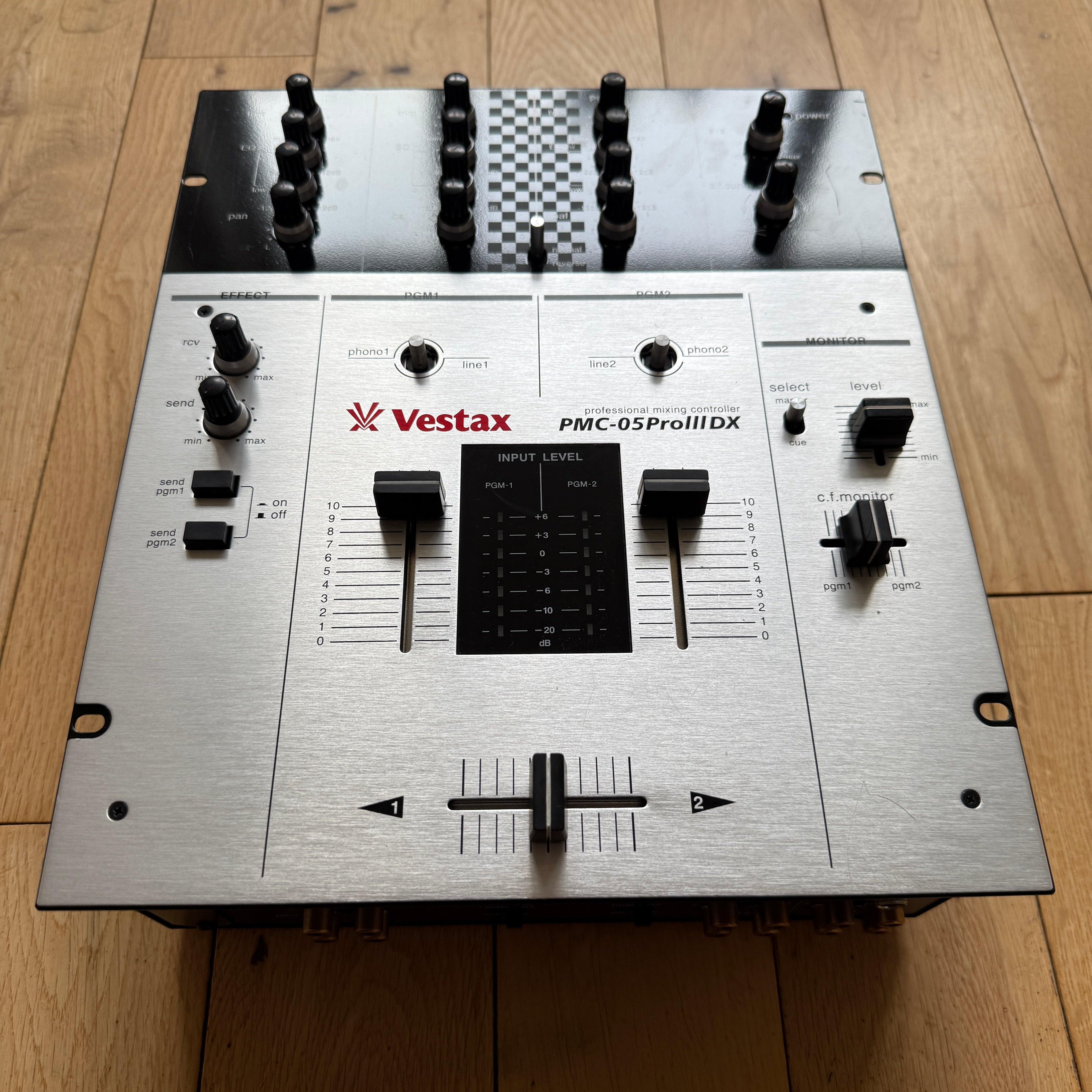 Vestax PMC-05 Pro III DX Clean Serviced Scratch DJ Mixer