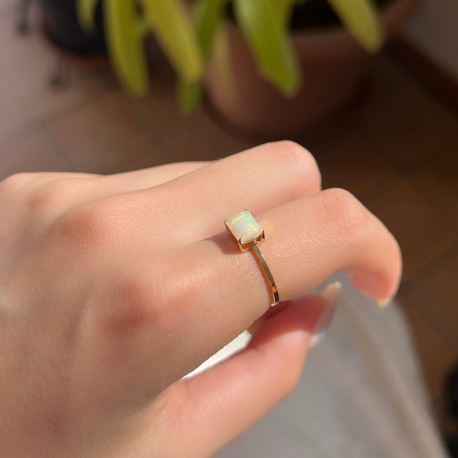 オパール K18 ラペルピン ブローチ スクエア 刻印あり 【公式通販】